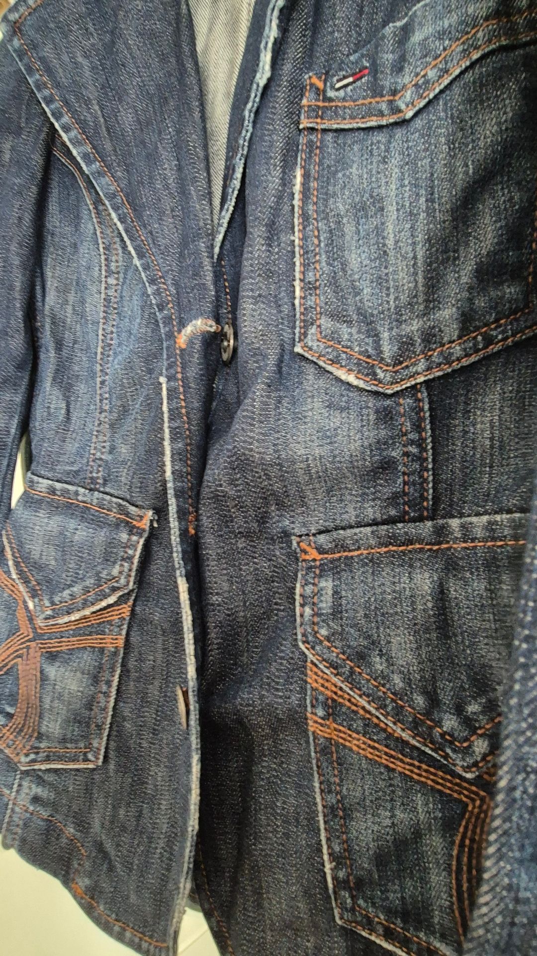 1000300750