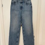 ג׳ינס של H&M H&M - אייץ' אנד אם יד שנייה בנמיז - Nemyz