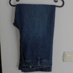 ג׳ינס כחול קלאסי H&M - אייץ' אנד אם יד שנייה בנמיז - Nemyz