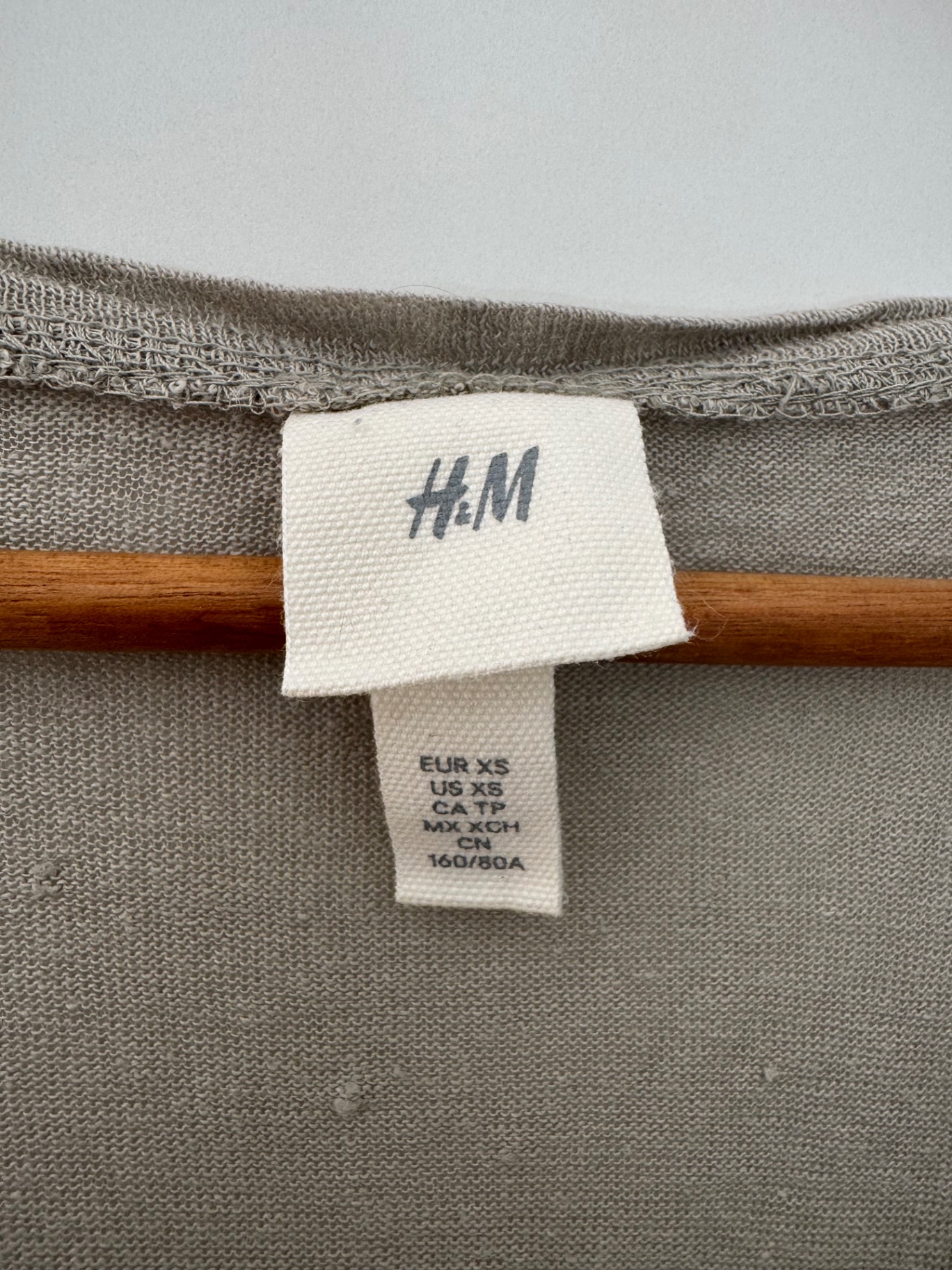 טישרט פשתן ירוק מרוה H&M - אייץ' אנד אם יד שנייה בנמיז - Nemyz
