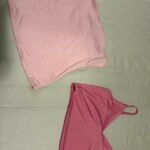 שני טופים ורודים Bershka – ברשקה יד שנייה בנמיז - Nemyz
