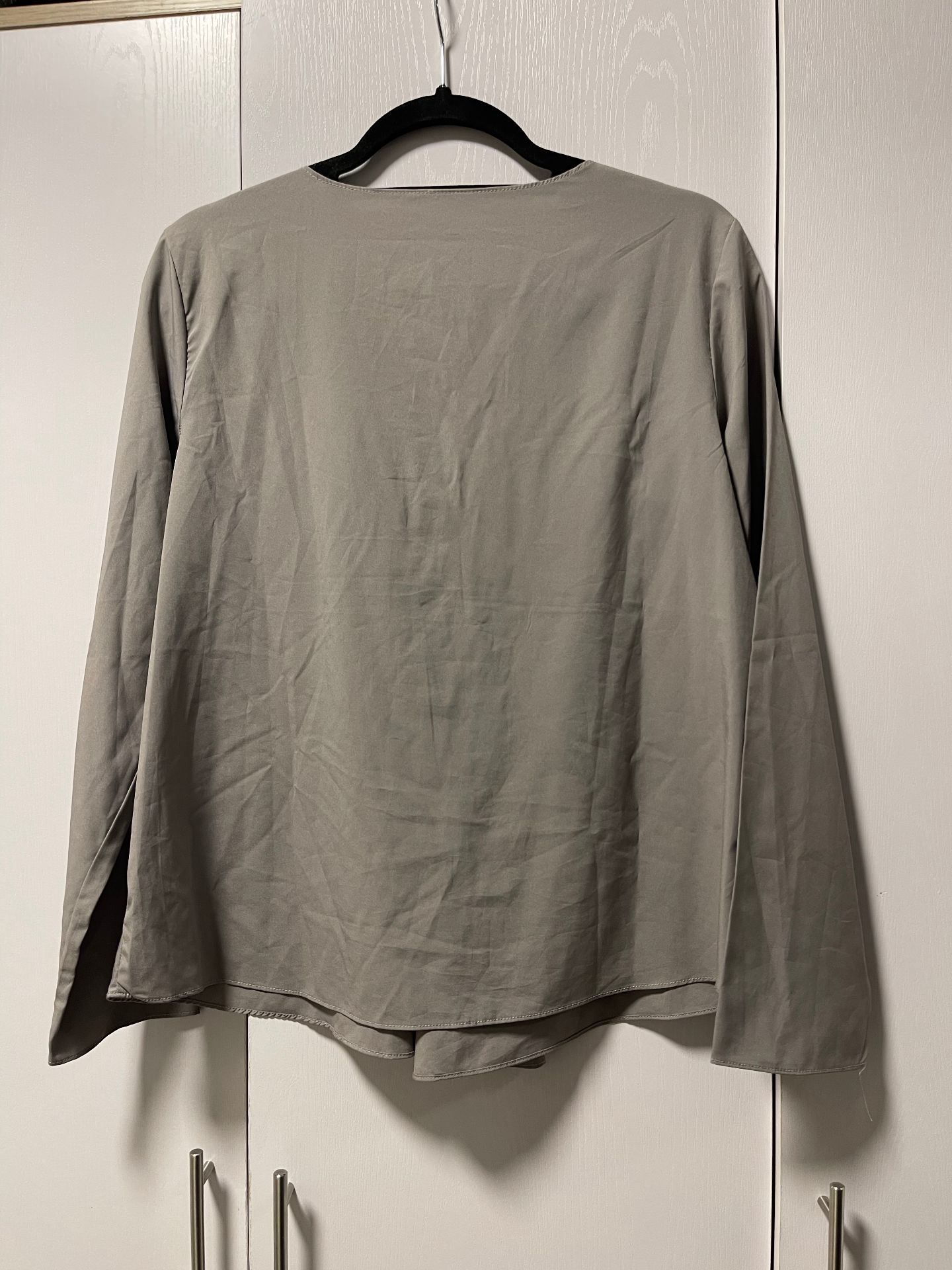 Flowy Blouse אחר יד שנייה בנמיז - Nemyz