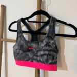 טופ ספורט של Nike Nike - נייקי יד שנייה בנמיז - Nemyz