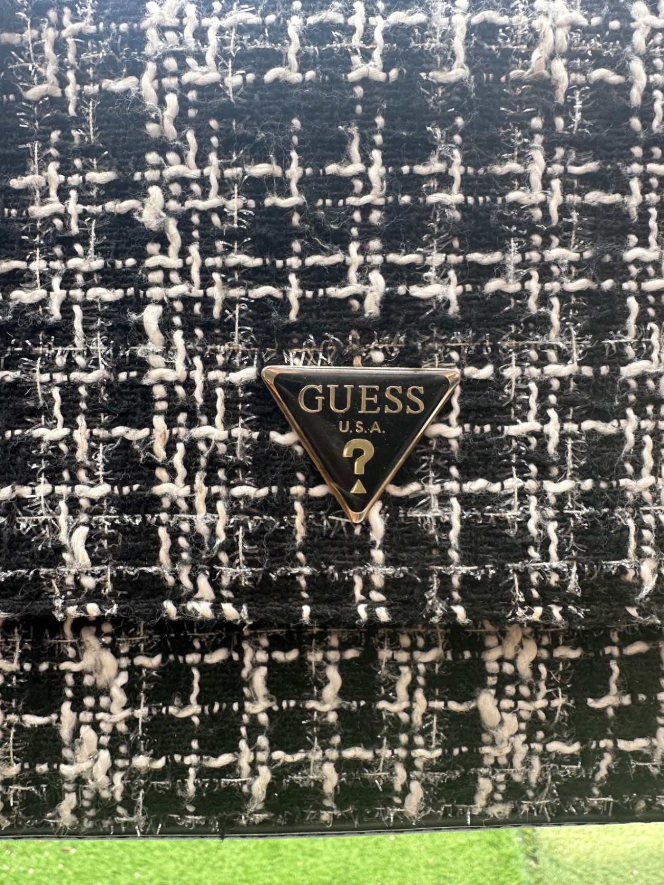 תיק Guess - גס יד שנייה בנמיז - Nemyz