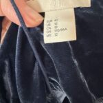 שמלת קטיפה h&m H&M - אייץ' אנד אם יד שנייה בנמיז - Nemyz