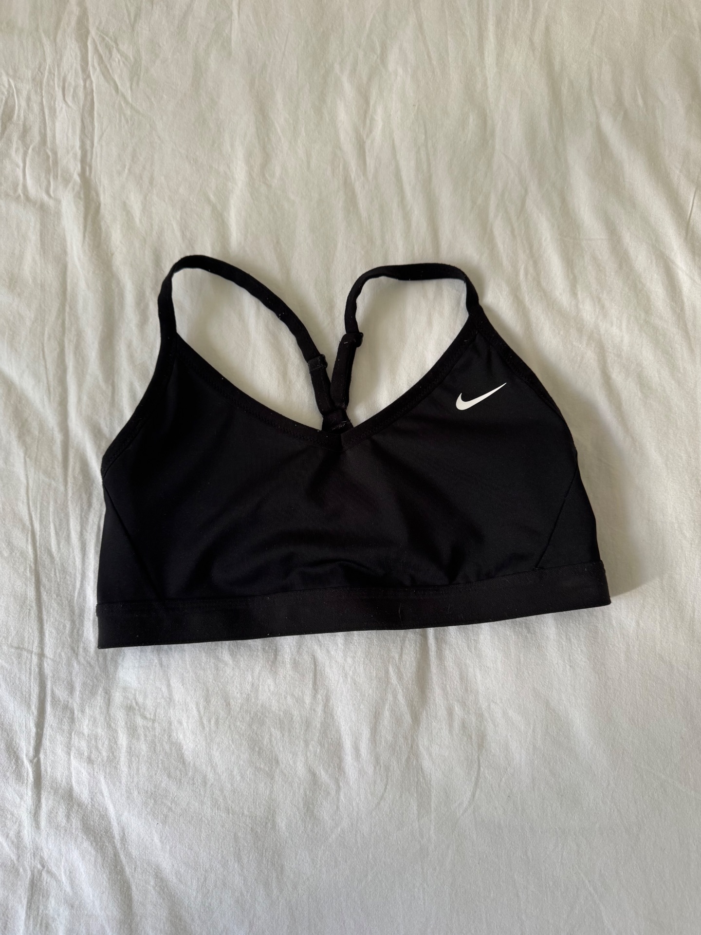 חזיית נייק Nike - נייקי יד שנייה בנמיז - Nemyz