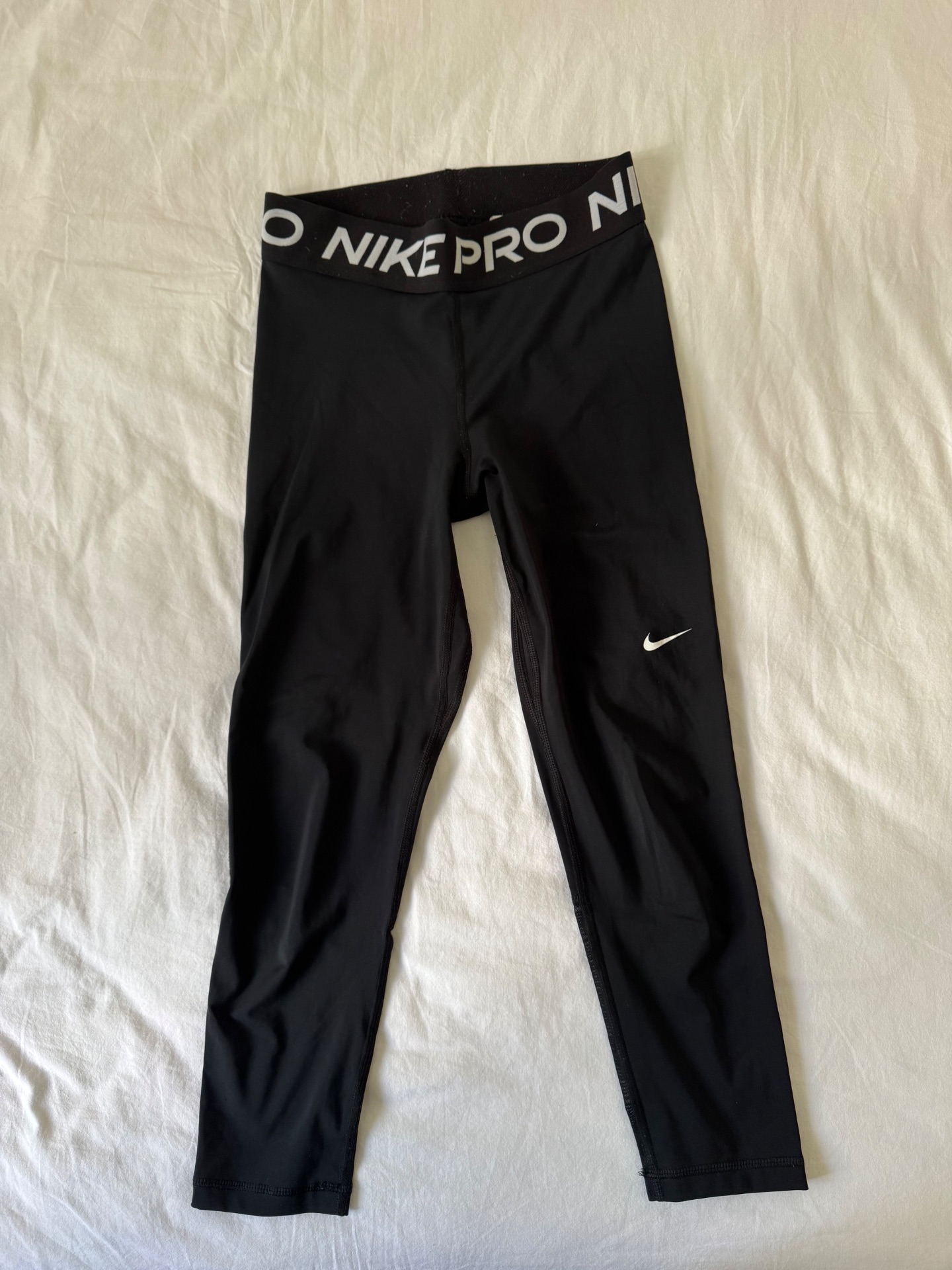 טייץ נייק Nike - נייקי יד שנייה בנמיז - Nemyz