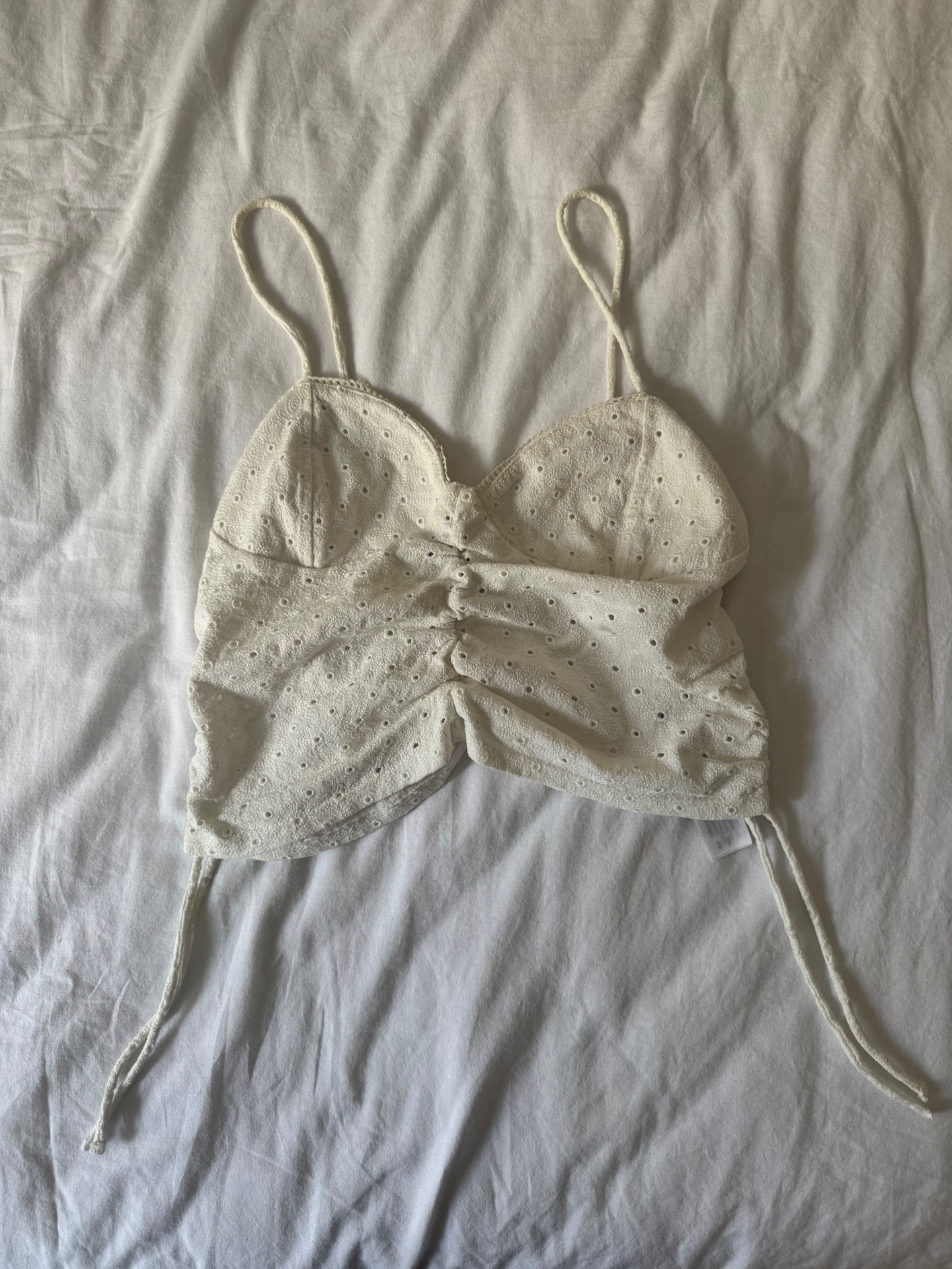 חולצה ברשקה Bershka – ברשקה יד שנייה בנמיז - Nemyz