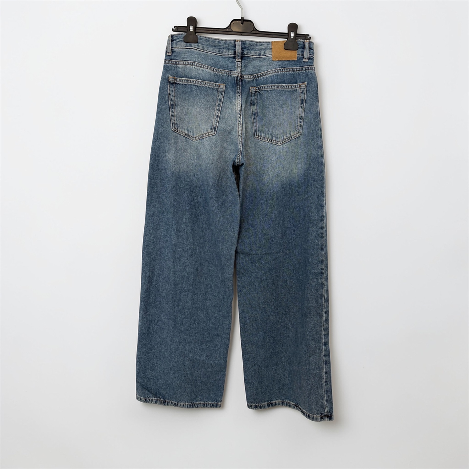 ג׳ינס של פול אנד בר Pull & Bear - פול אנד בר יד שנייה בנמיז - Nemyz