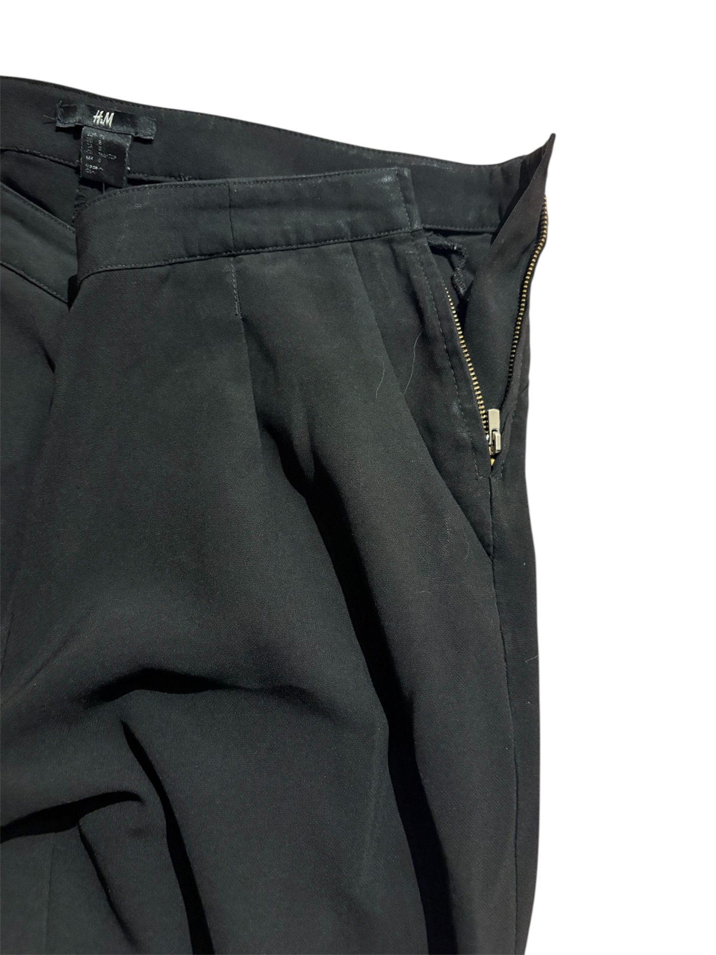 מכנסיים מחויטים H&M - אייץ' אנד אם יד שנייה בנמיז - Nemyz