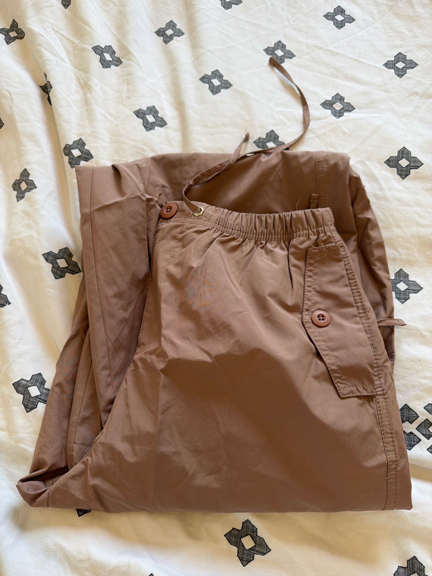 מכנס קרגו Bershka – ברשקה יד שנייה בנמיז - Nemyz