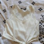 גופיית קרופ שקפקפה Bershka – ברשקה יד שנייה בנמיז - Nemyz
