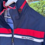 מעיל כחול טומי Tommy Hilfiger - טומי הילפיגר יד שנייה בנמיז - Nemyz