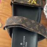 כפכף לואי ויטון Louis Vuitton - לואי ויטון יד שנייה בנמיז - Nemyz