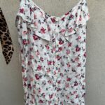 גופיה פרחונית🌸 Bershka – ברשקה יד שנייה בנמיז - Nemyz