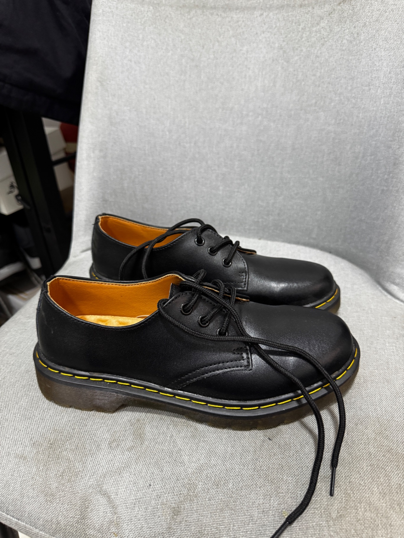 נעליים Dr.Martens Dr. Martens - ד"ר מרטינס יד שנייה בנמיז - Nemyz