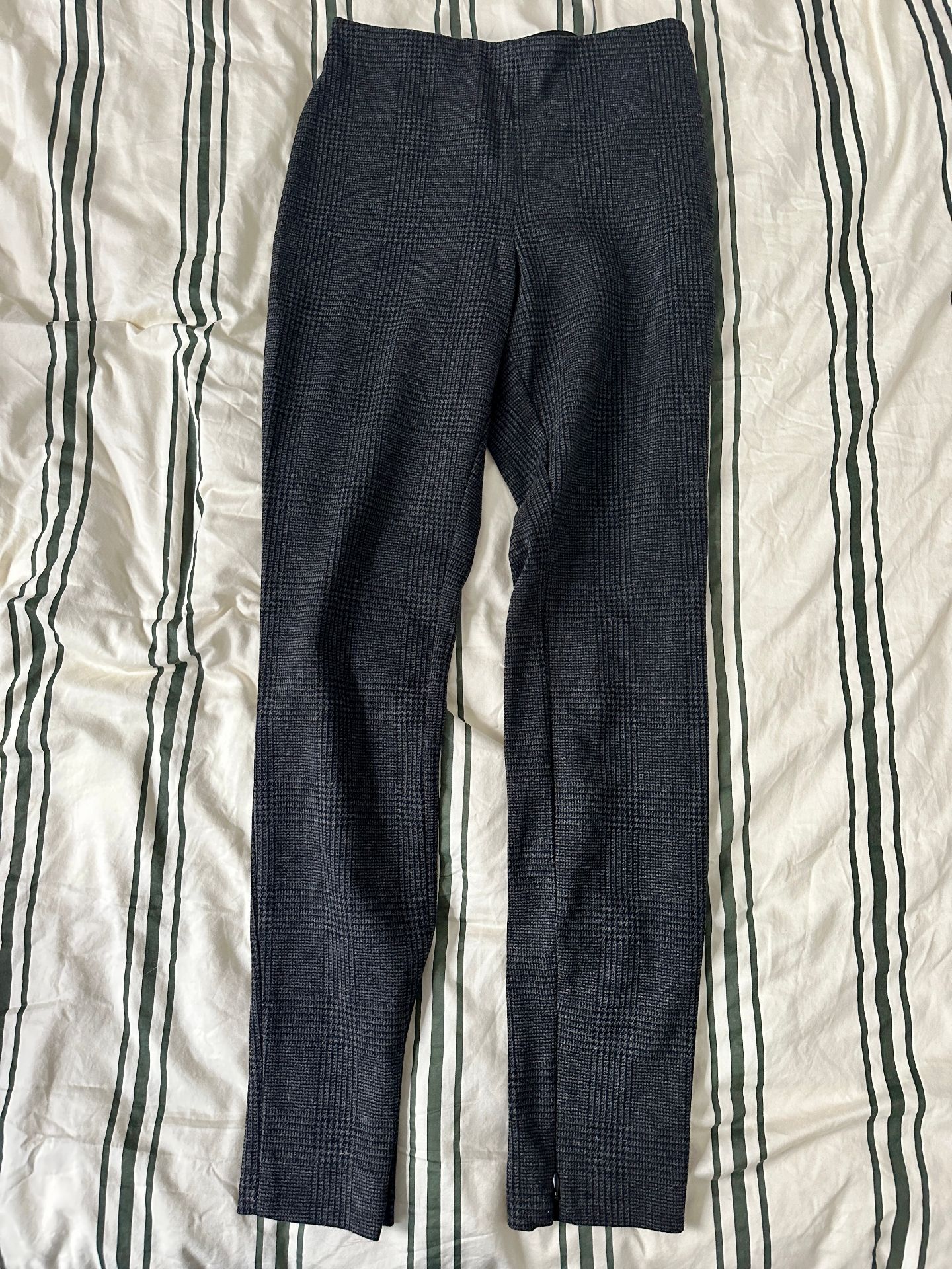 מכנס משבצות H&M H&M - אייץ' אנד אם יד שנייה בנמיז - Nemyz