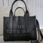 The tote bag Marc Jacobs - מארק ג'ייקובס יד שנייה בנמיז - Nemyz